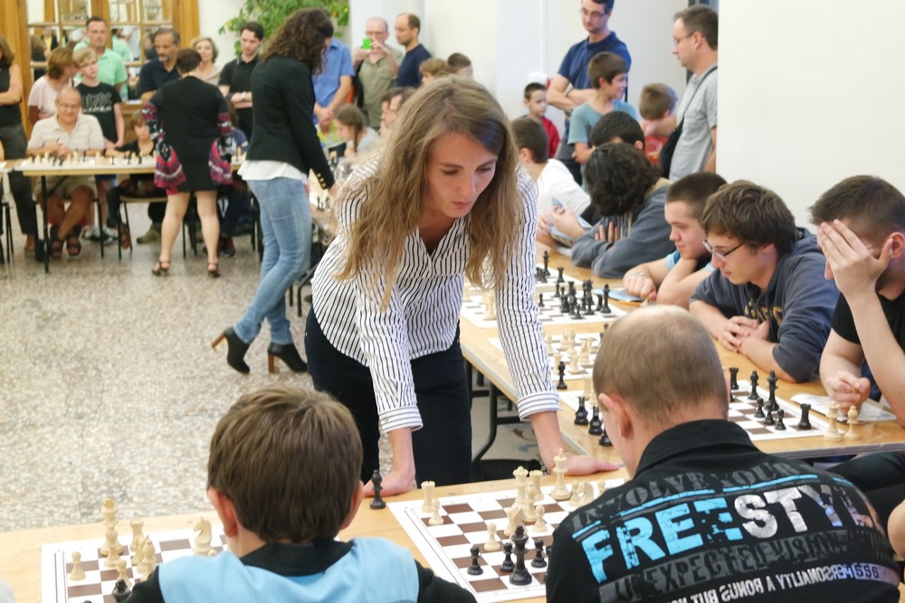 Mathilde Choisy lors de la Nuit des échecs